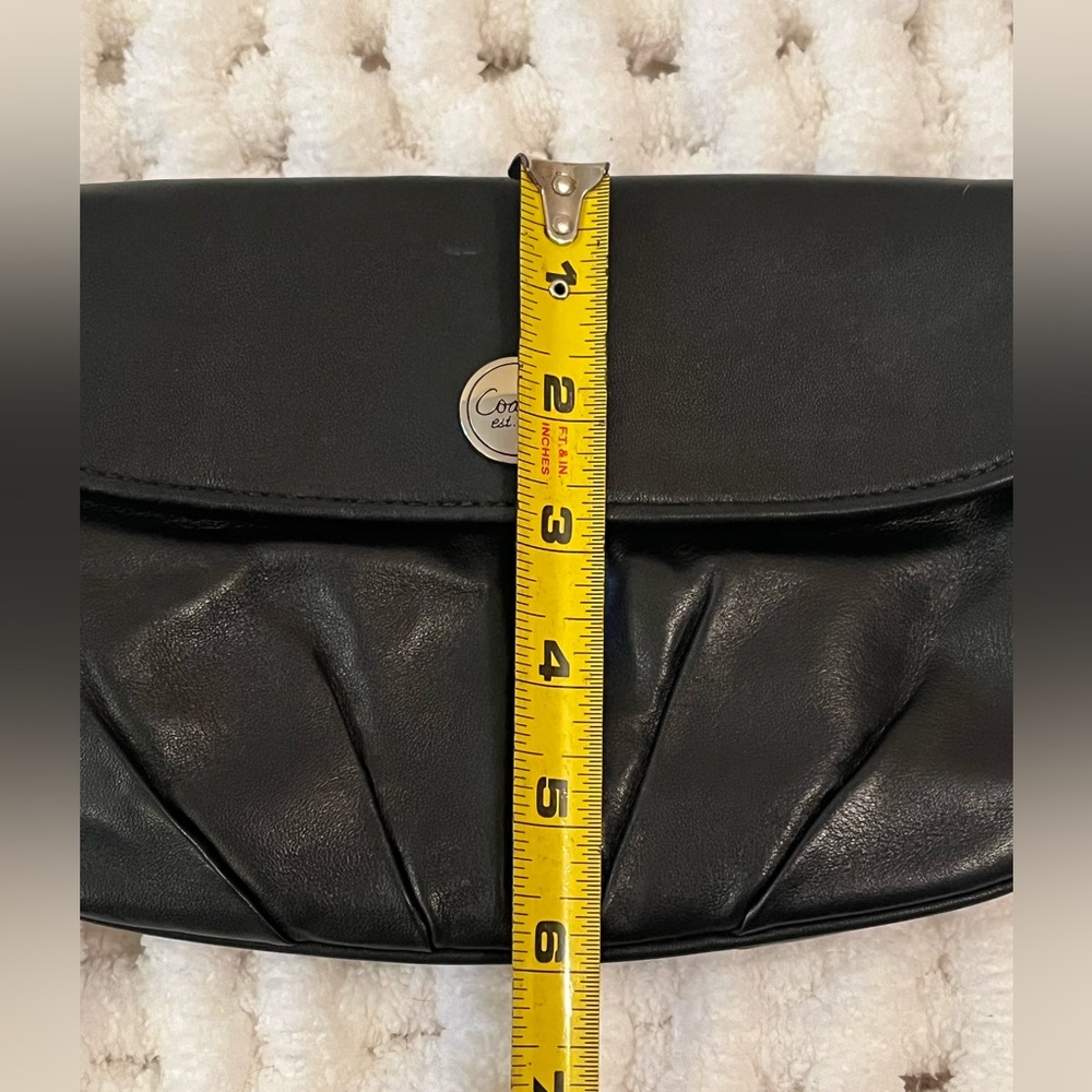 Coach Black Leather Pleated Clutch/ Wristlet - Picture 10 of 11